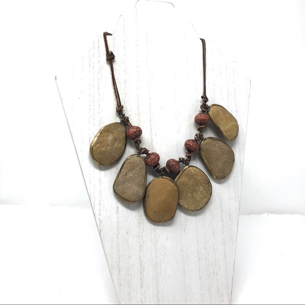 Ethereal, signed stone, suede cord necklace 128.6g - Picture 6 of 10